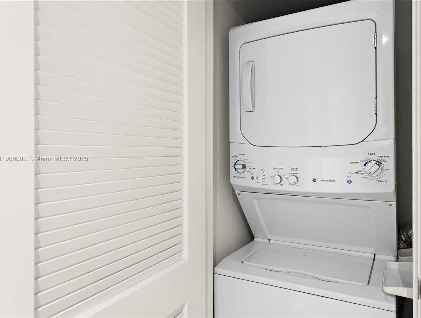 Small Image of 1100 SOUTH MIAMI AVE #2910, Miami Number 16