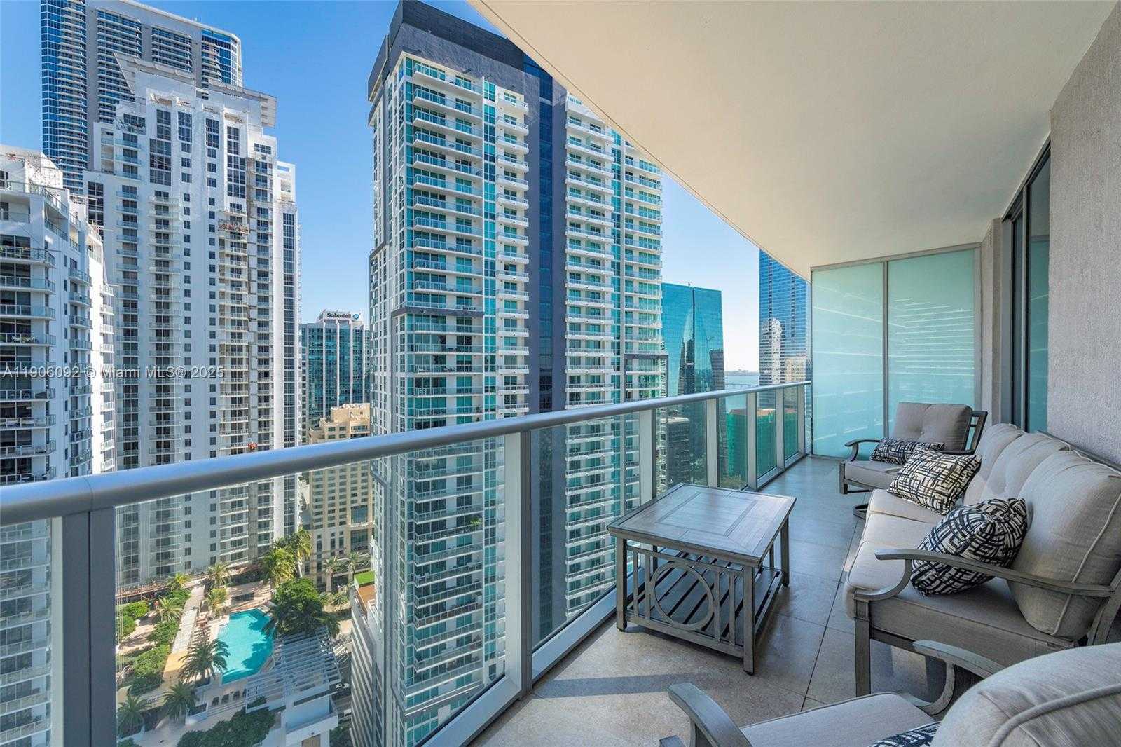 Small Image of 1100 SOUTH MIAMI AVE #2910, Miami Number 18