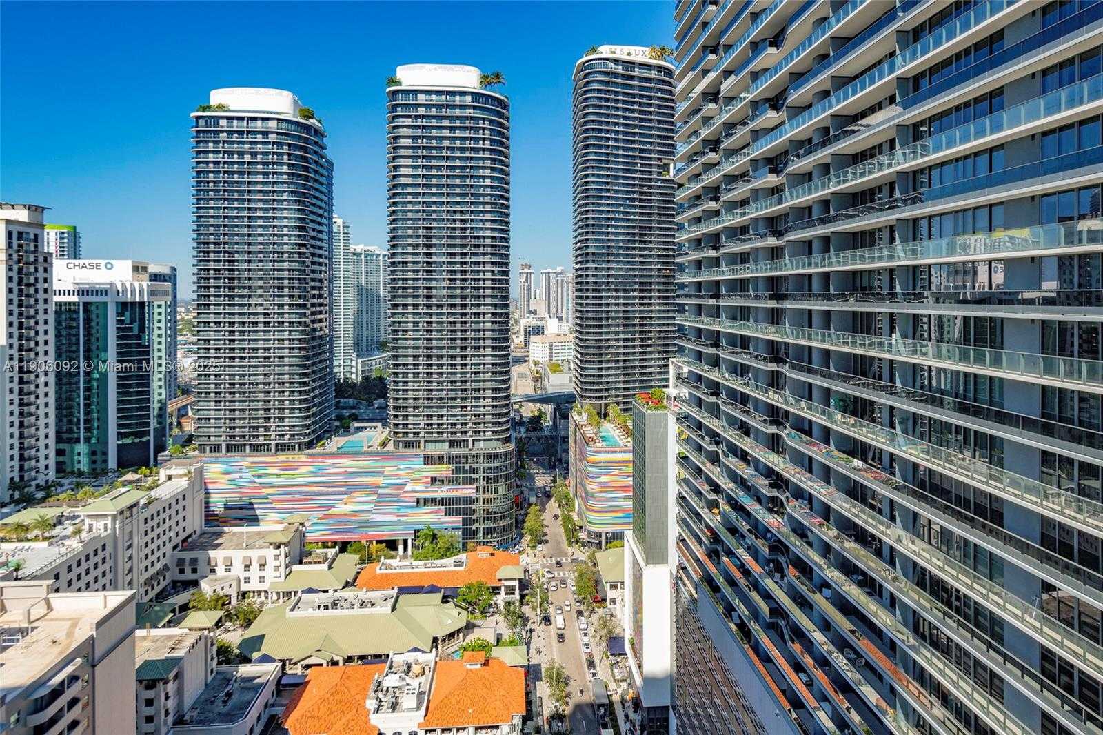 Small Image of 1100 SOUTH MIAMI AVE #2910, Miami Number 22