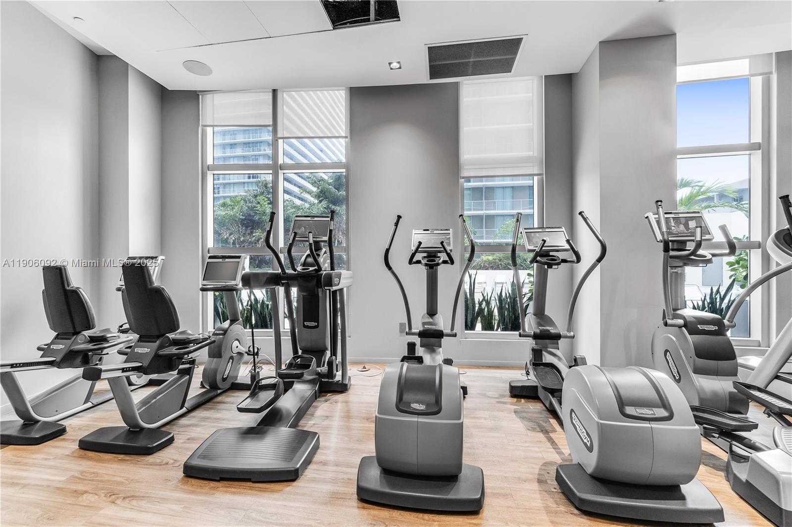 Small Image of 1100 SOUTH MIAMI AVE #2910, Miami Number 28