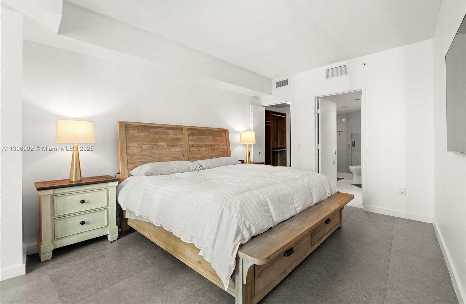 Small Image of 1100 SOUTH MIAMI AVE #2910, Miami Number 6