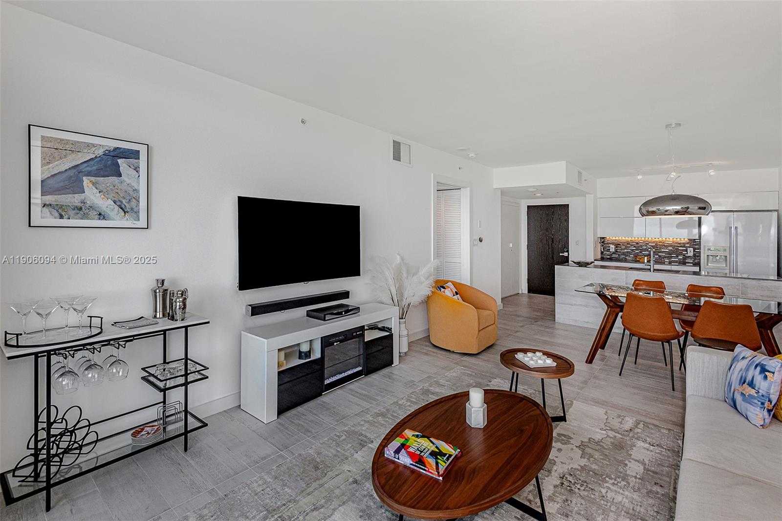 Small Image of 90 ALTON RD #2506, Miami Beach Number 6