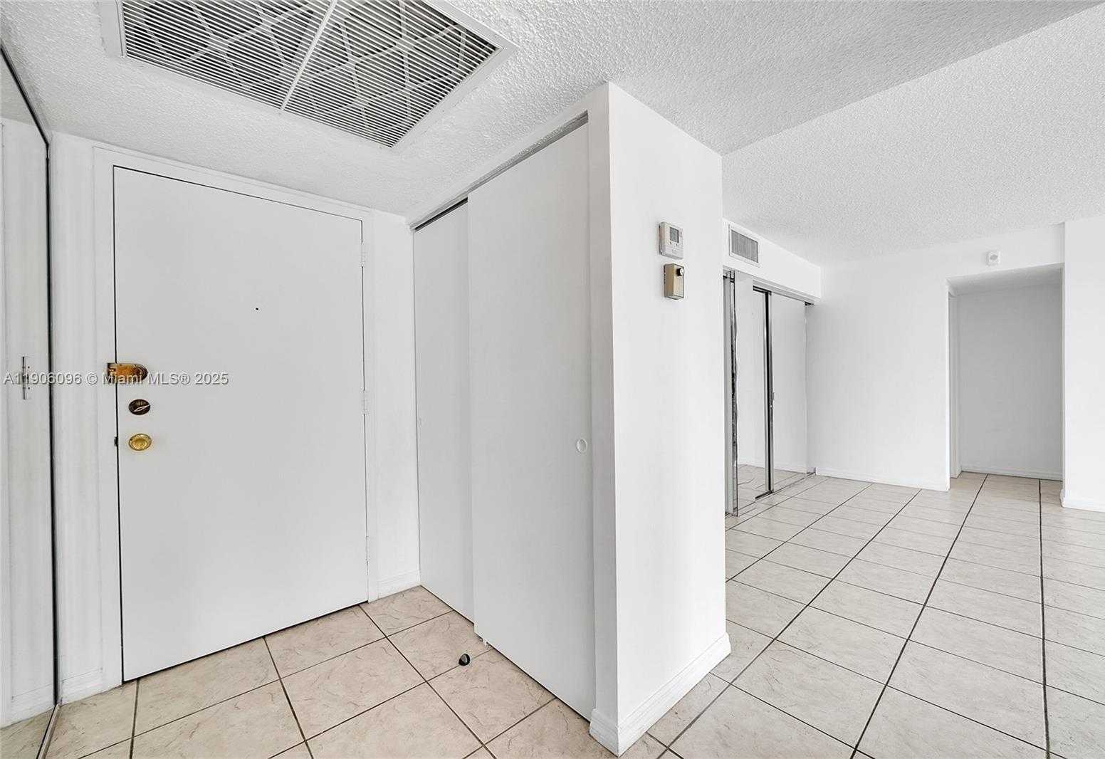Small Image of 2001 ATLANTIC SHORES BLVD #220, Hallandale Beach Number 9
