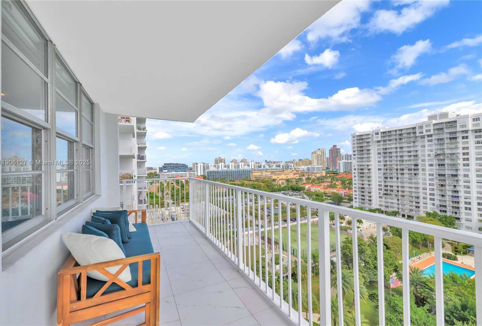 Small Image of 2801 NORTH EAST 183RD ST #1516W, Aventura Number 30