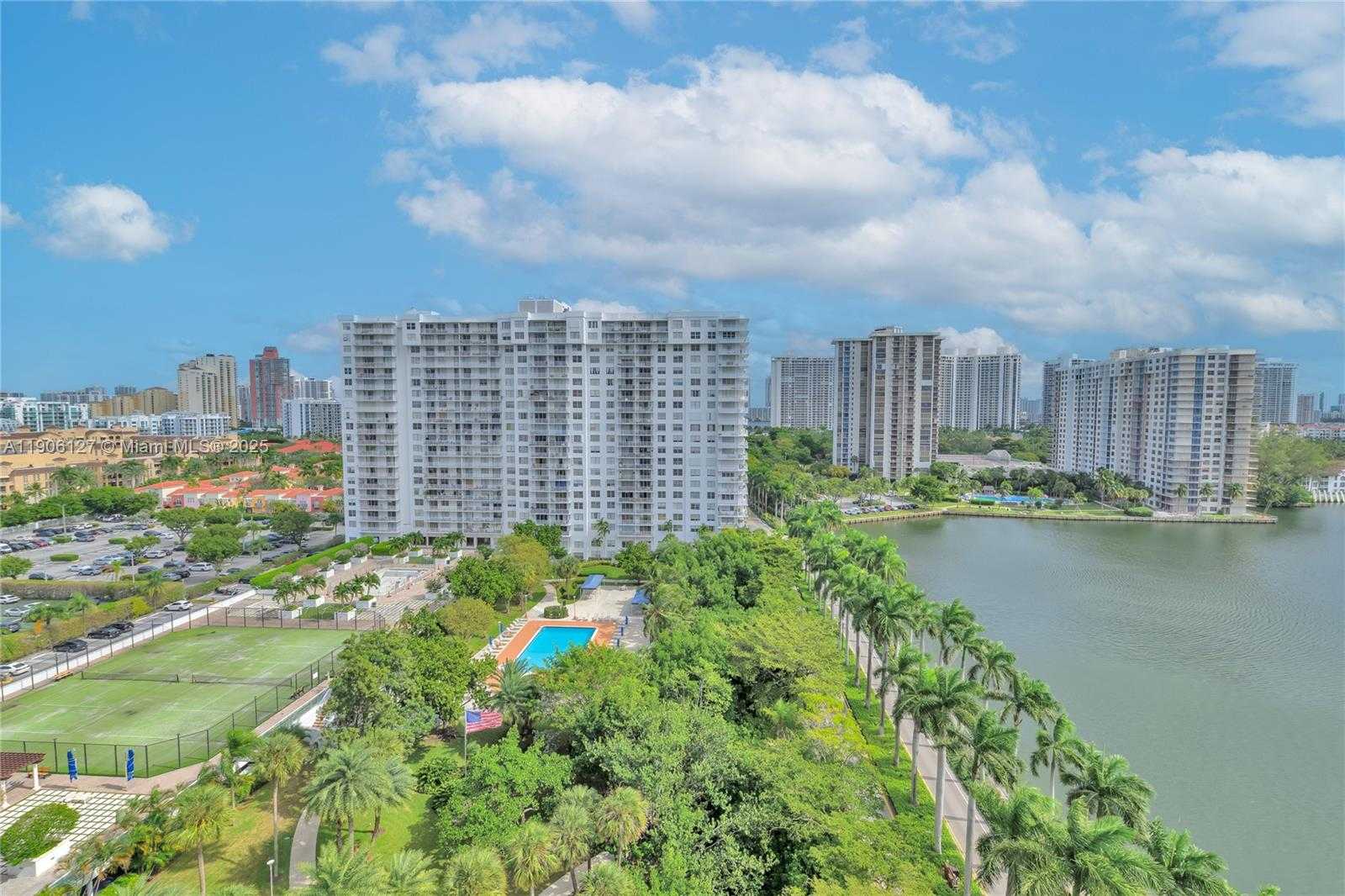 Small Image of 2801 NORTH EAST 183RD ST #1516W, Aventura Number 32