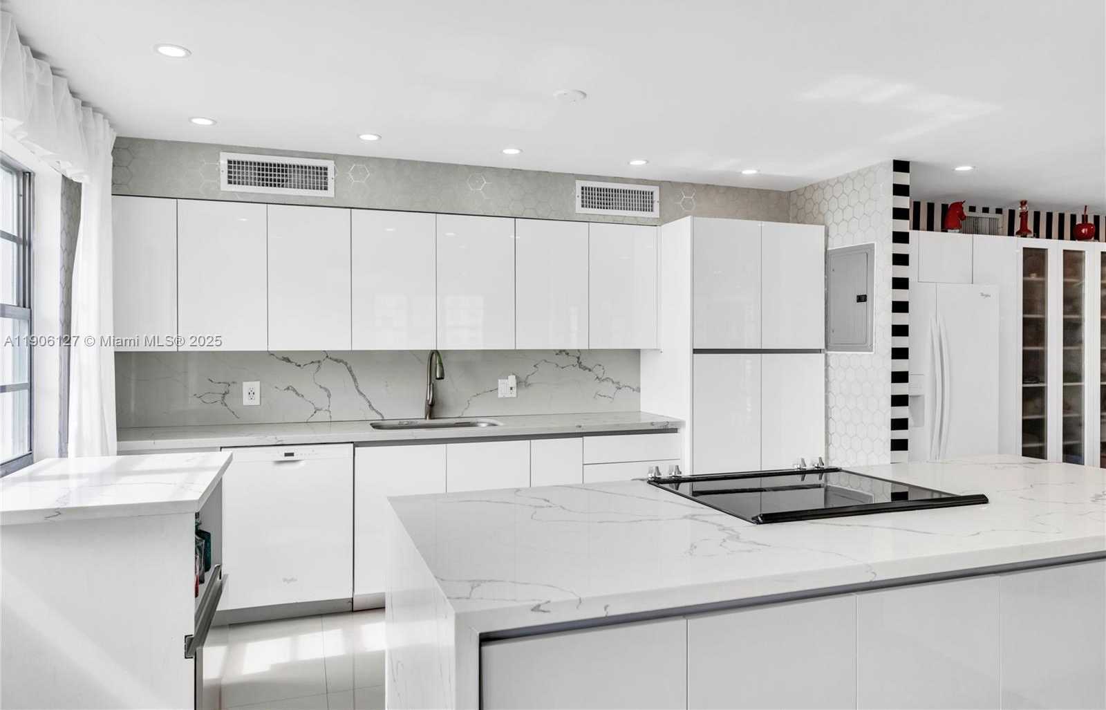 Small Image of 2801 NORTH EAST 183RD ST #1516W, Aventura Number 6