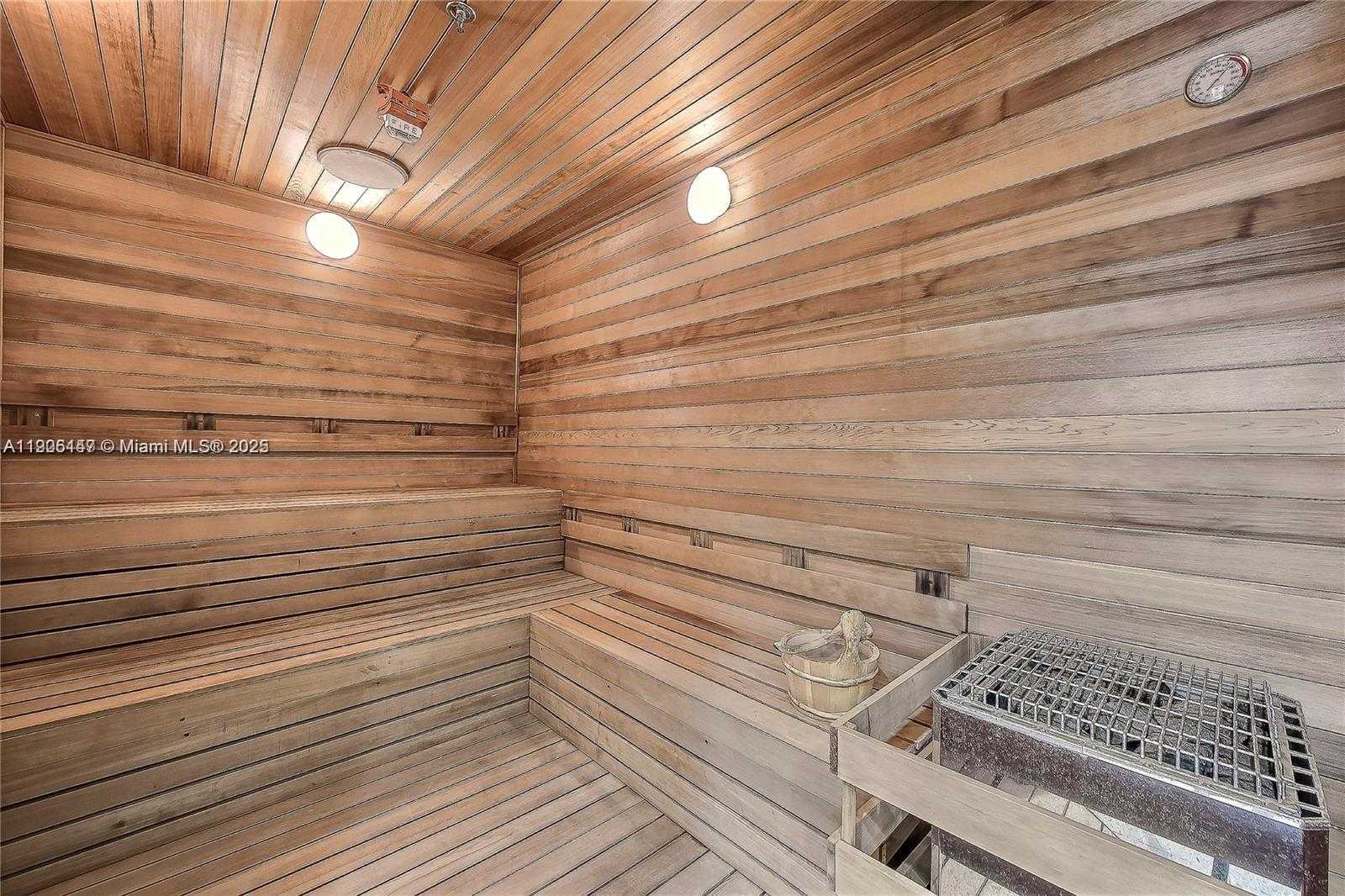 Small Image of 21205 NORTH EAST 37TH AVE #2204, Aventura Number 47