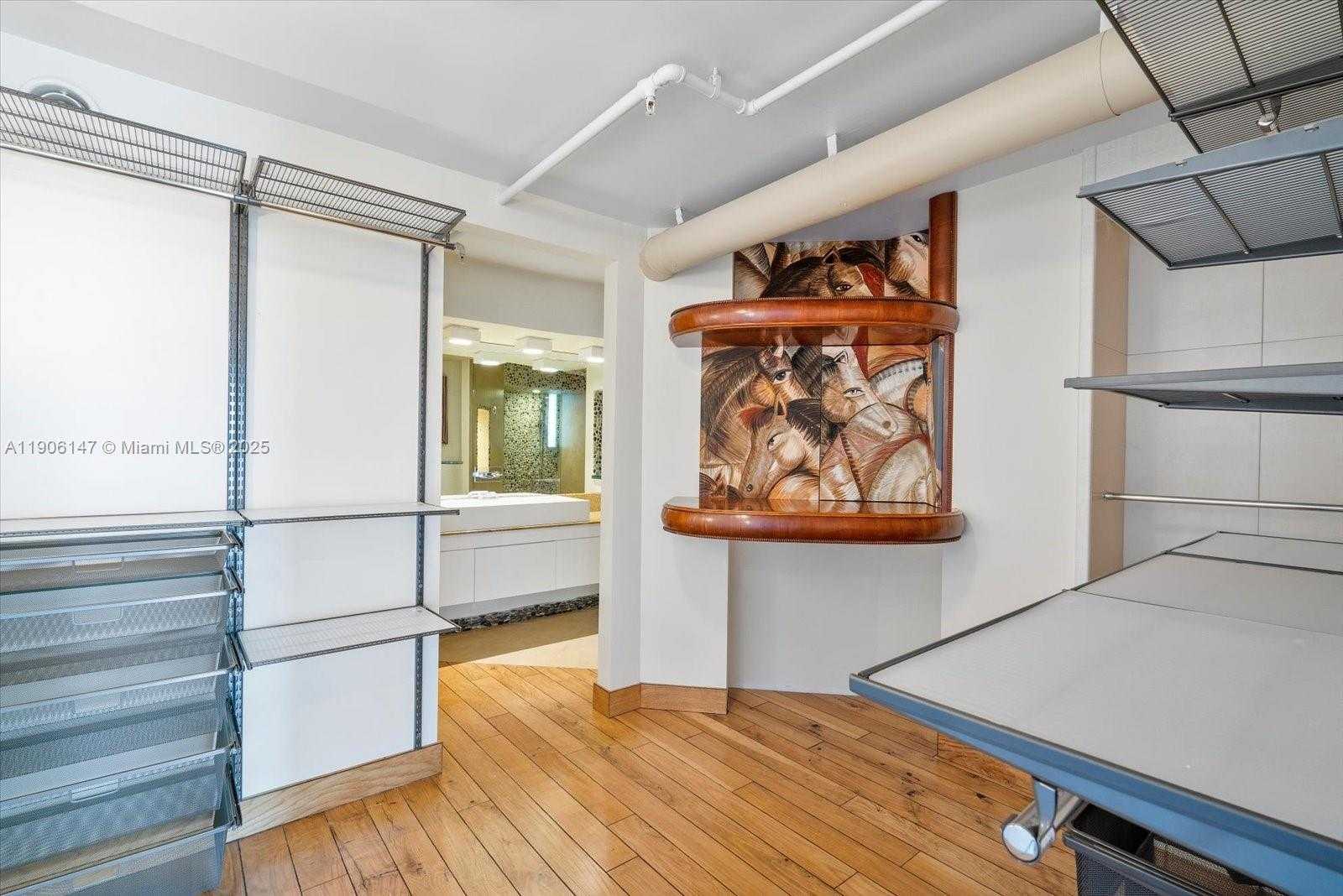 Small Image of 21205 NORTH EAST 37TH AVE #2204, Aventura Number 8