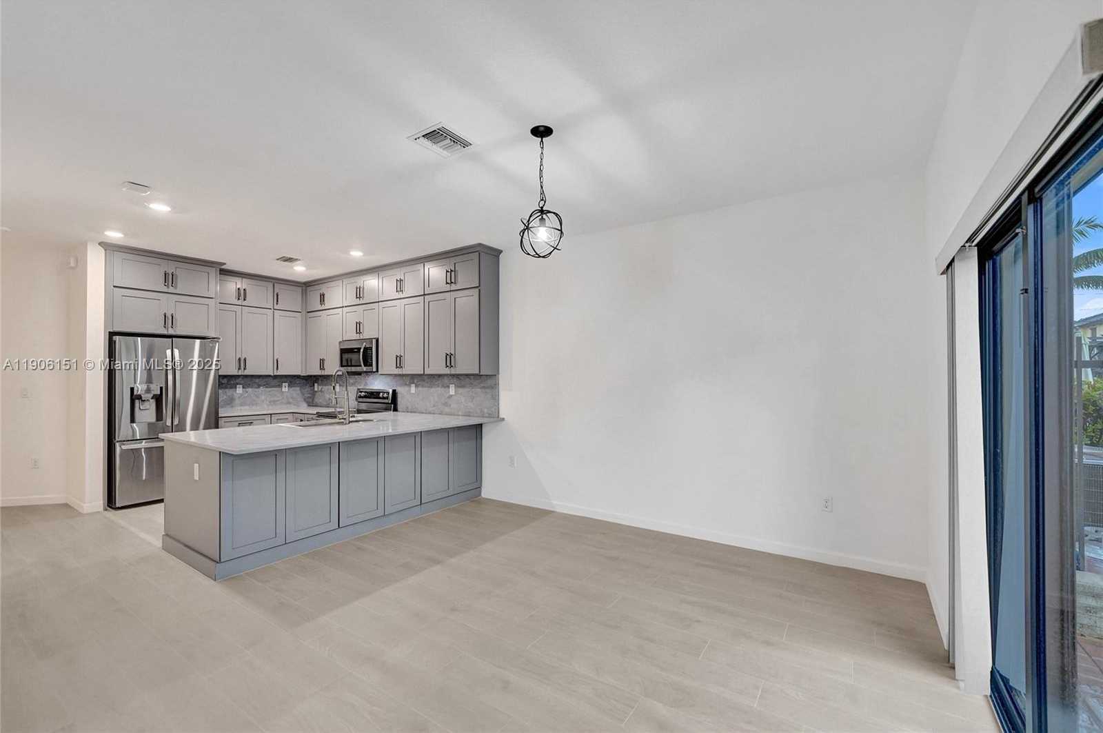 Small Image of 4679 BRUMBY TER, Davie Number 11