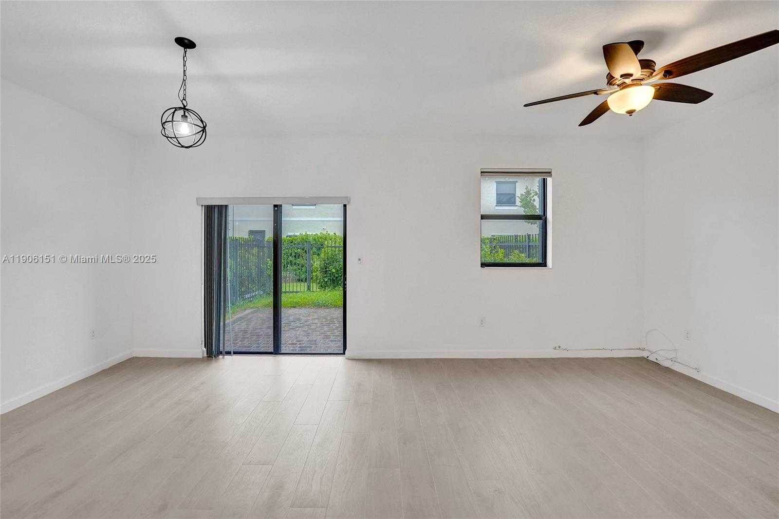 Small Image of 4679 BRUMBY TER, Davie Number 17