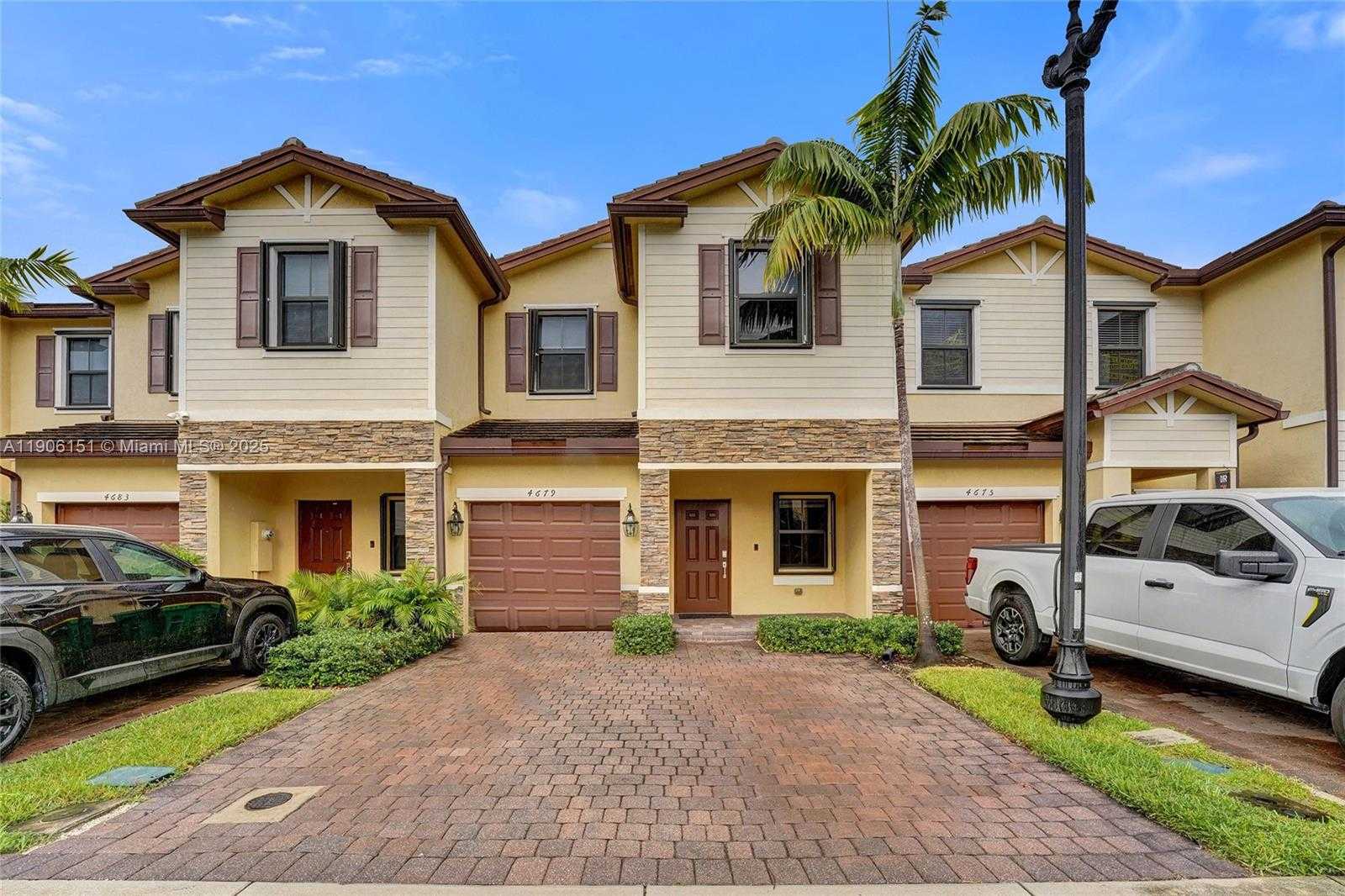 Small Image of 4679 BRUMBY TER, Davie Number 44