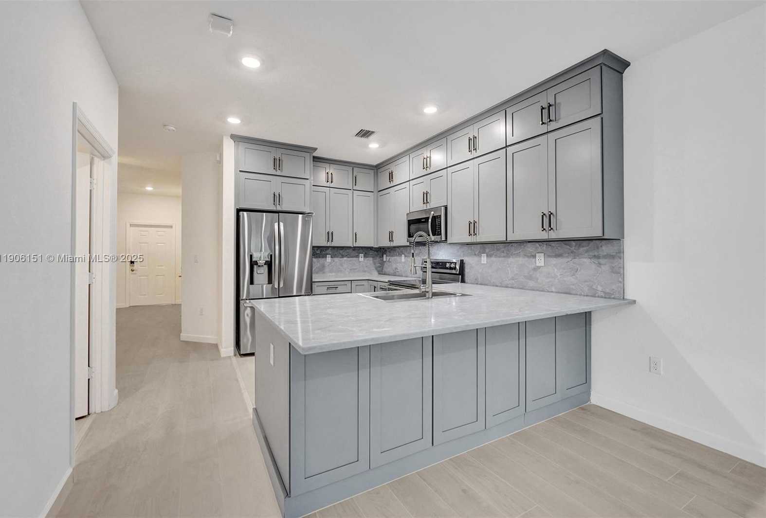 Small Image of 4679 BRUMBY TER, Davie Number 5