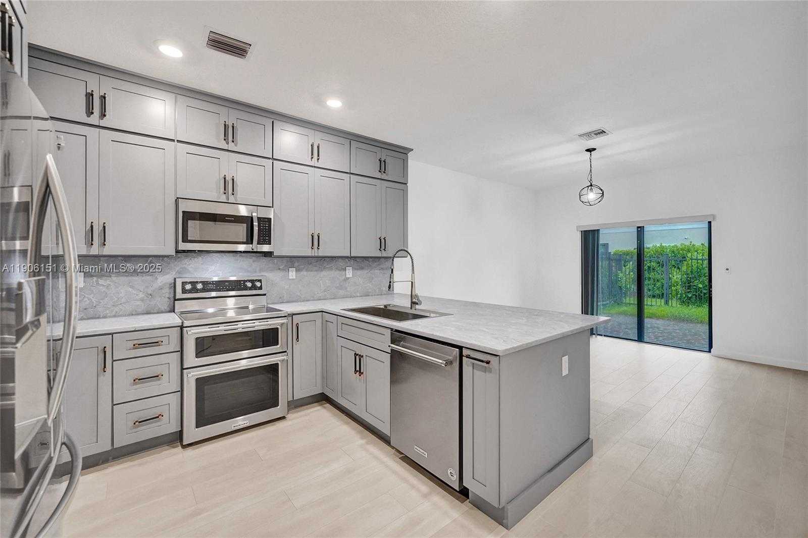 Small Image of 4679 BRUMBY TER, Davie Number 6