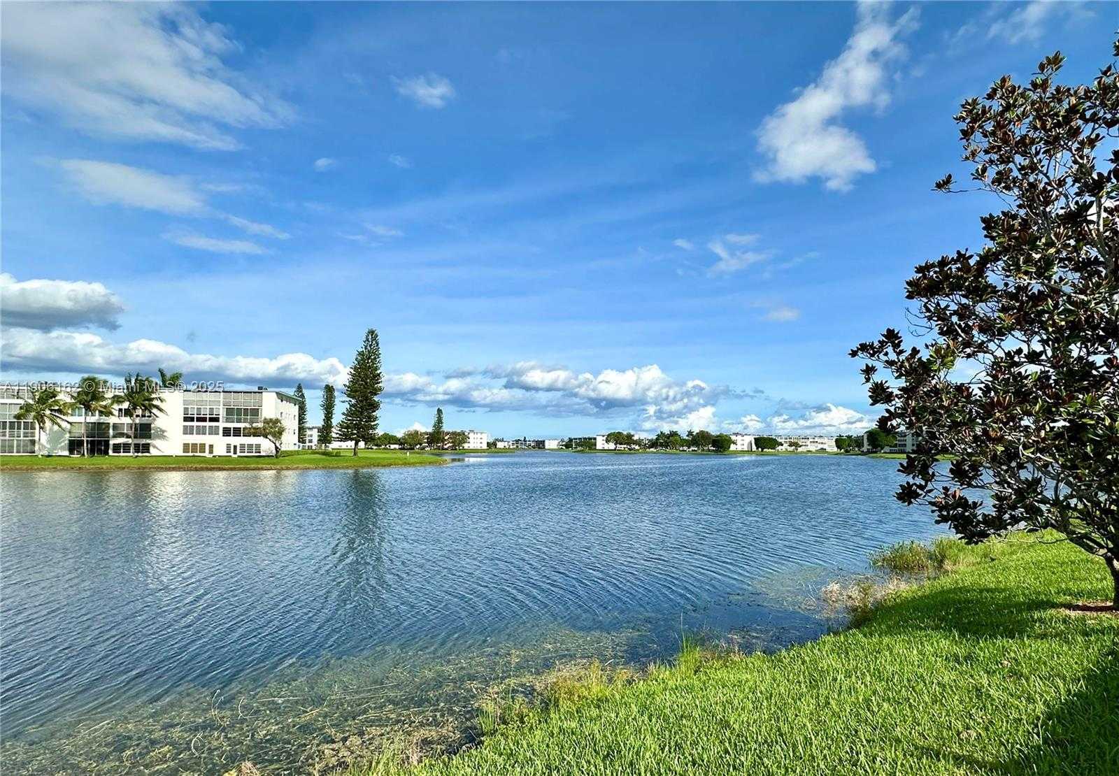 Small Image of 142 PRESTON D #142, Boca Raton Number 19