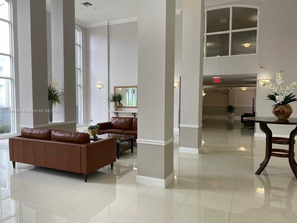 Small Image of Doral Number 25