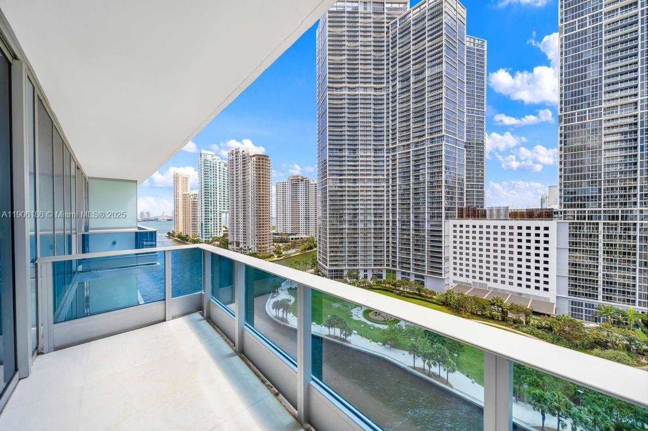 Small Image of 200 BISCAYNE BOULEVARD WAY #1406, Miami Number 19