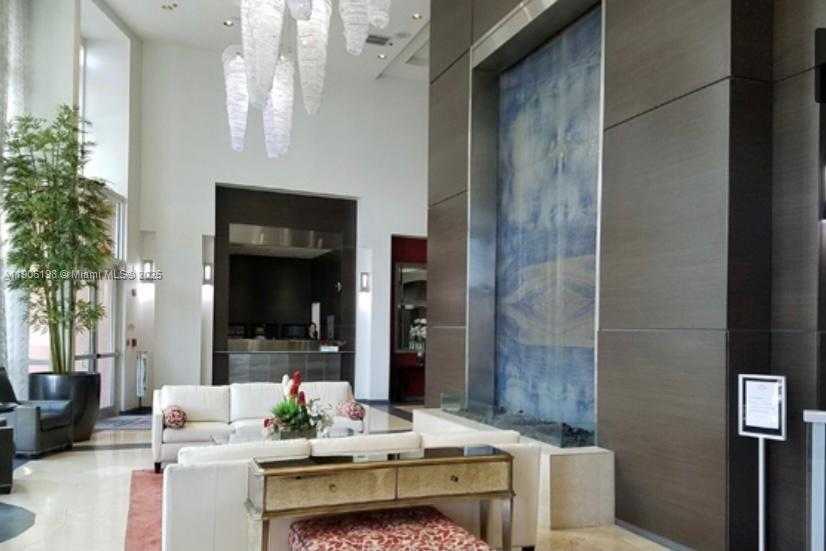 Small Image of 1155 BRICKELL BAY DR #705, Miami Number 19