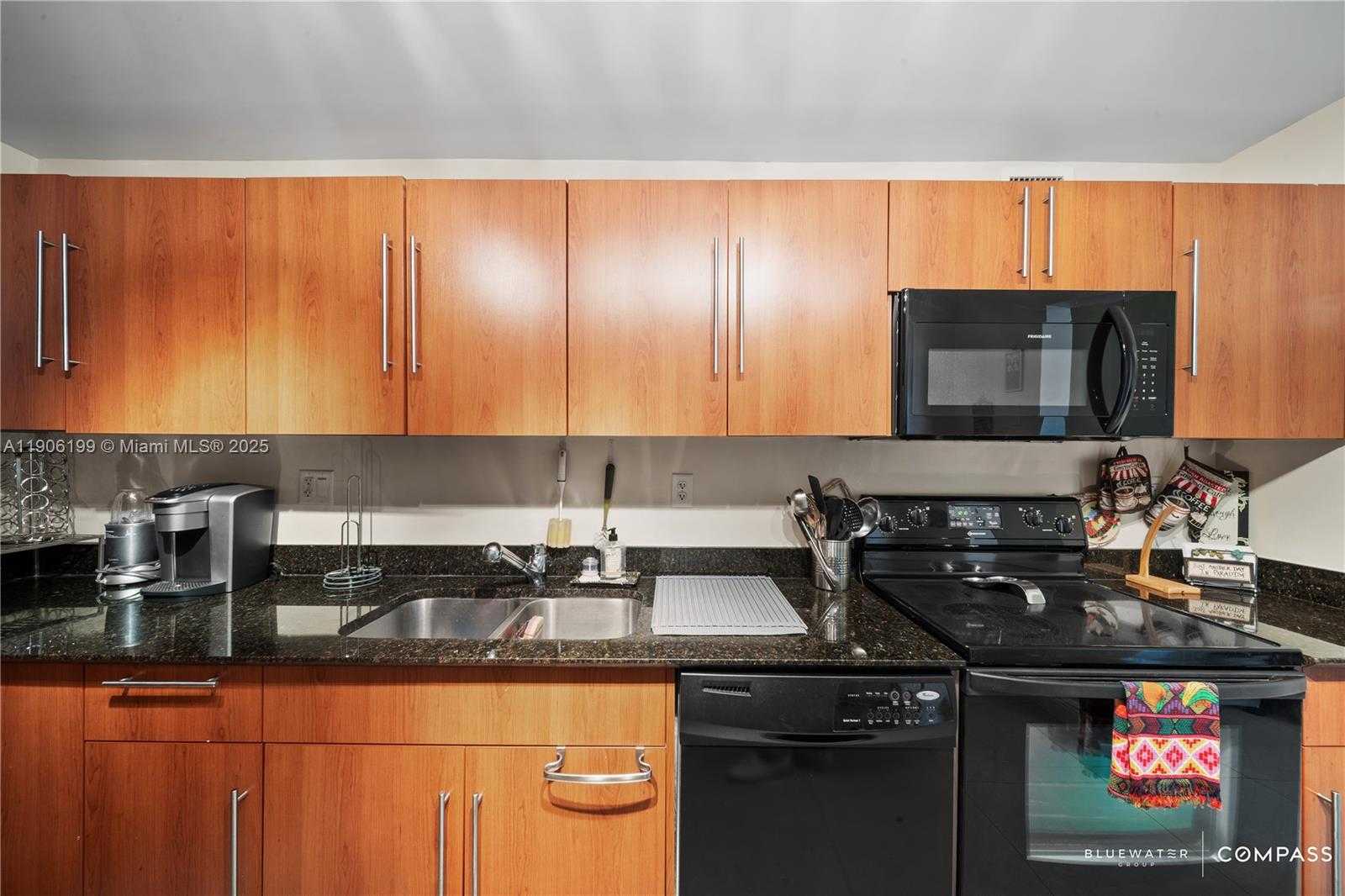 Small Image of 3000 SOUTH OCEAN DR #520, Hollywood Number 13