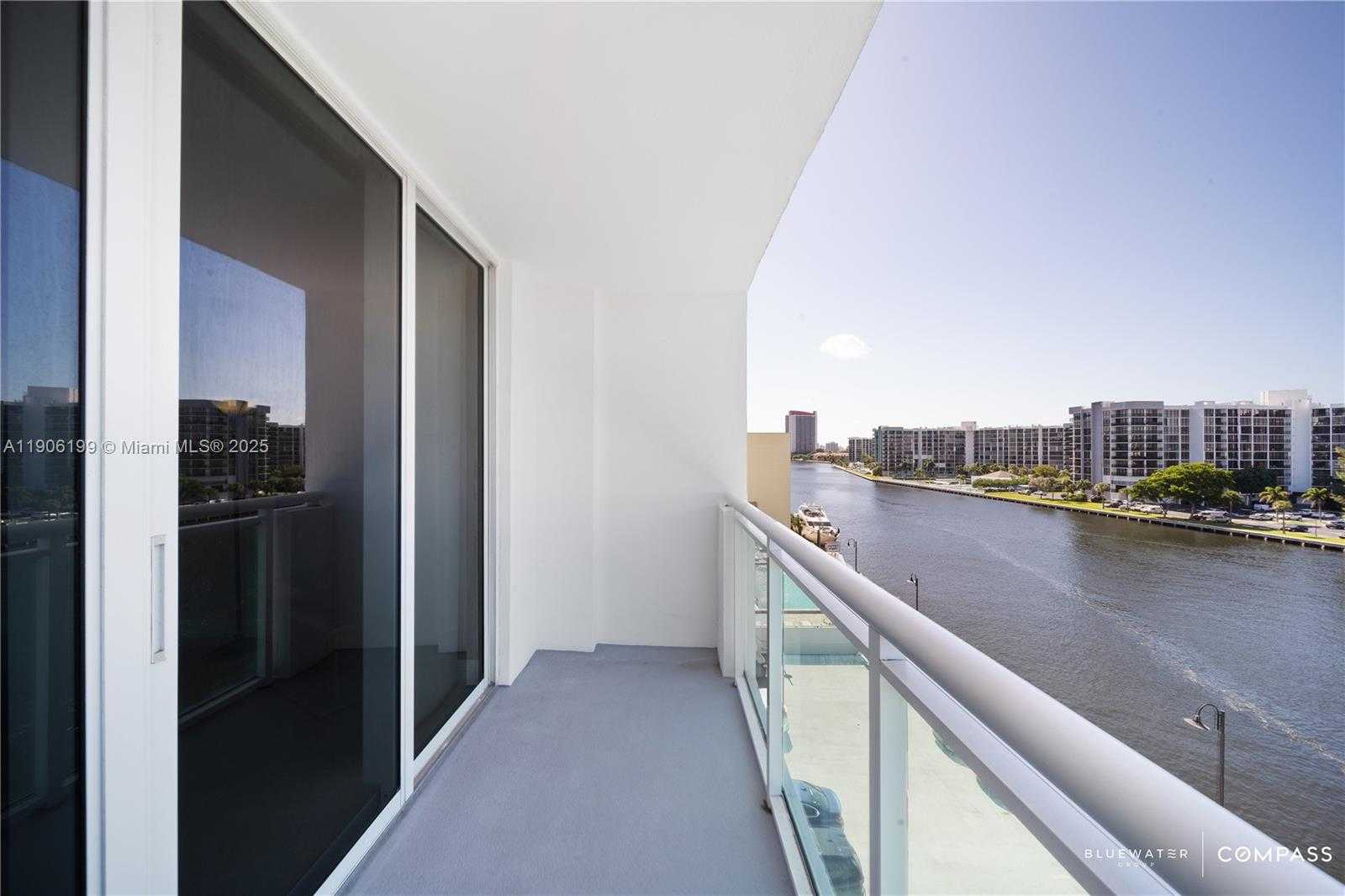 Small Image of 3000 SOUTH OCEAN DR #520, Hollywood Number 6