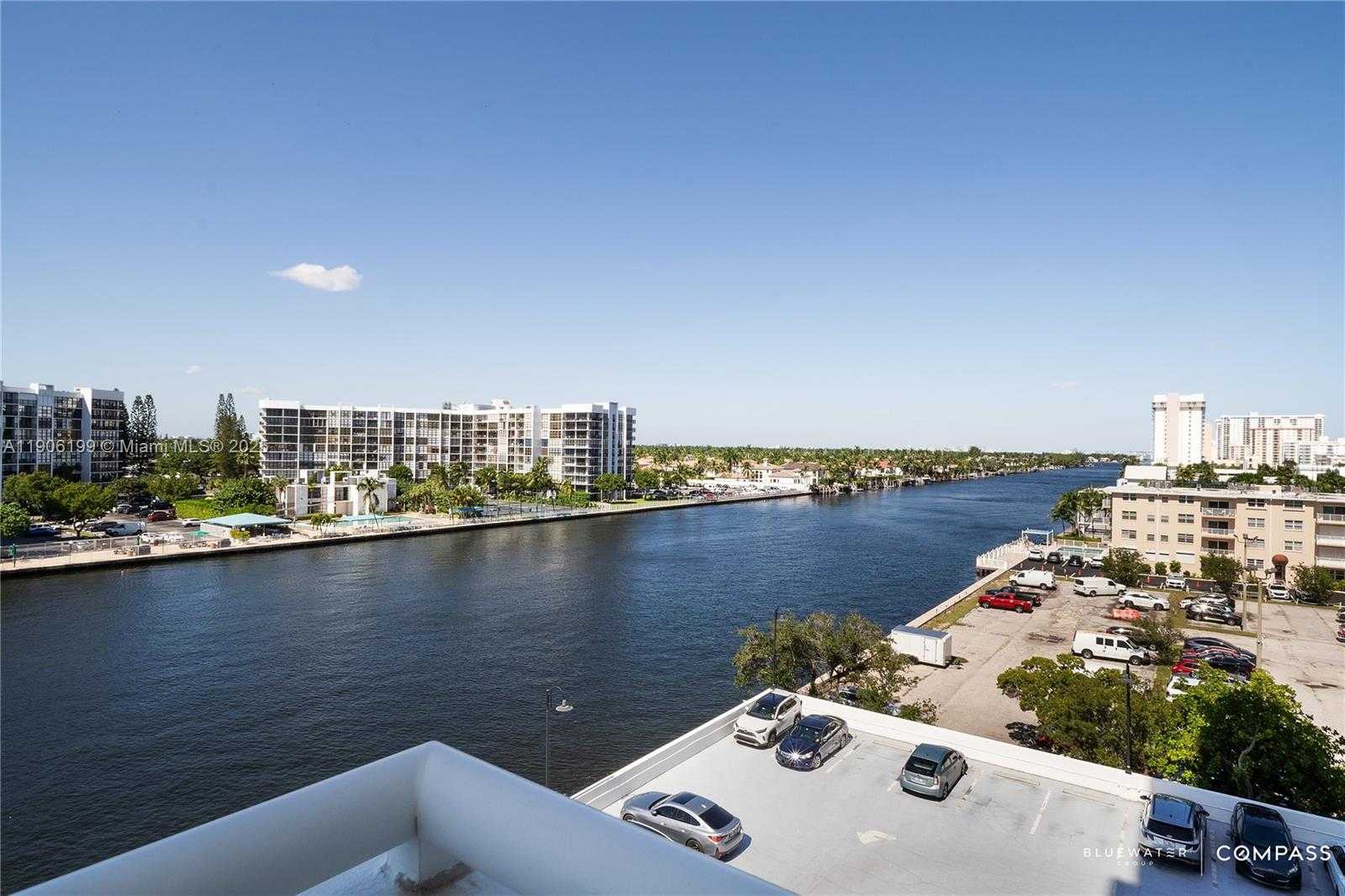 Small Image of 3000 SOUTH OCEAN DR #520, Hollywood Number 7