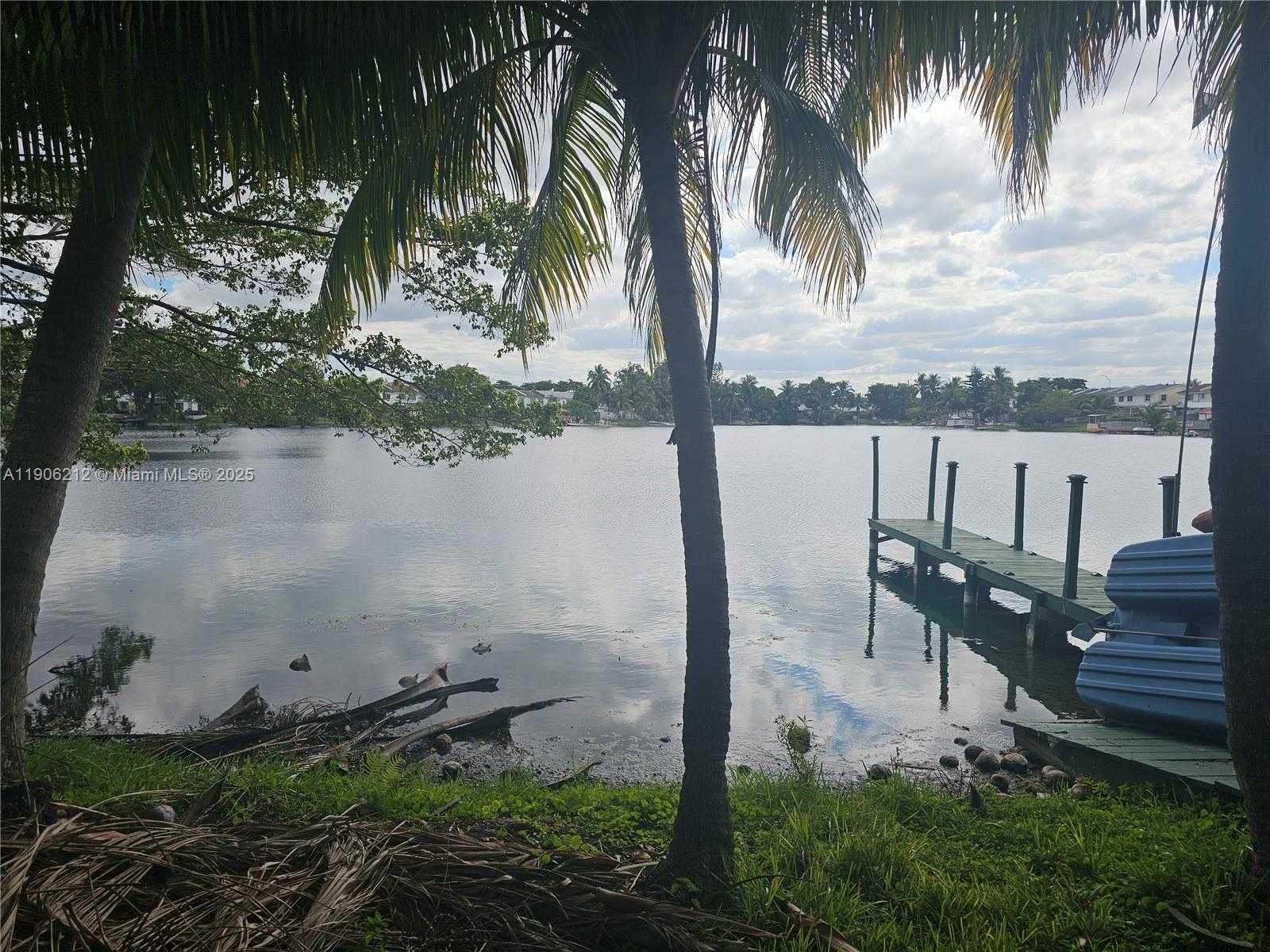 Small Image of 1680 WEST 72ND ST, Hialeah Number 10