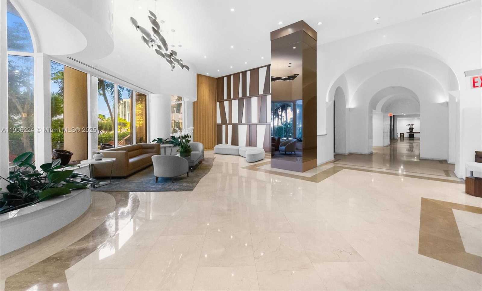 Small Image of 19355 TURNBERRY WAY #14K, Aventura Number 19