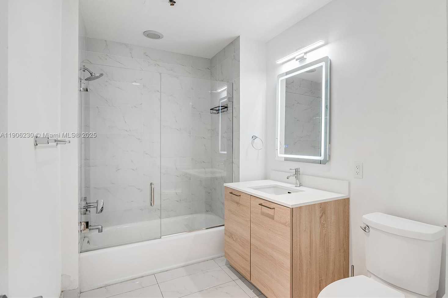 Imagen de Pequeño Objeto