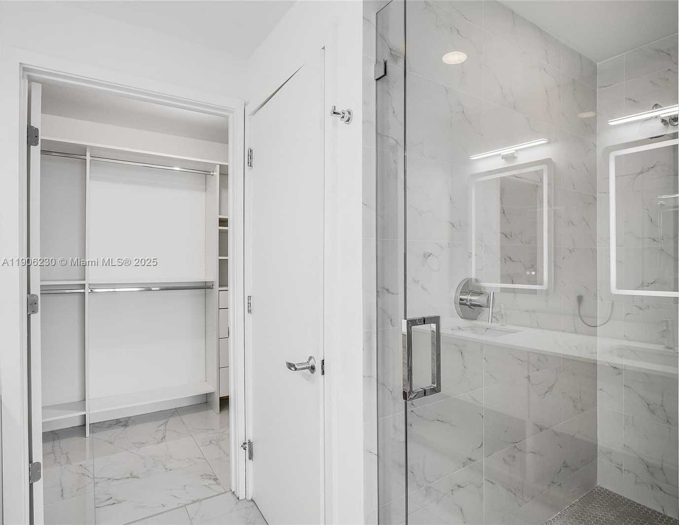 Imagen de Pequeño Objeto