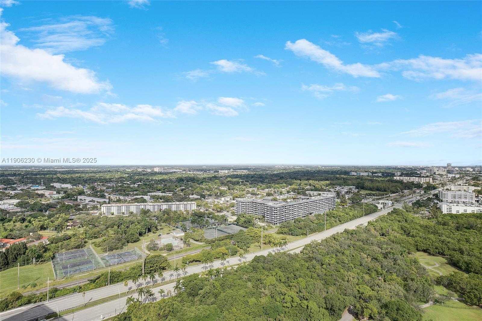 Imagen de Pequeño Objeto