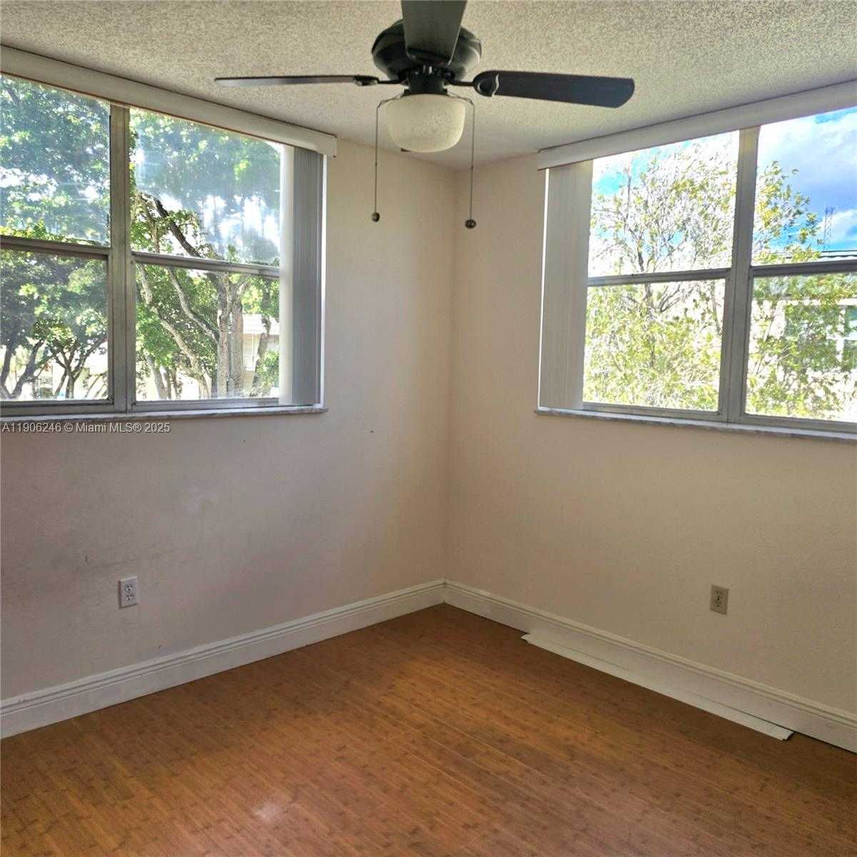 Small Image of 9070 LIME BAY BLVD #301, Tamarac Number 16