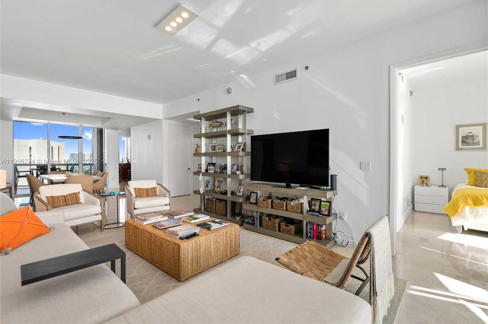 Small Image of 15901 COLLINS AVE #1206, Sunny Isles Beach Number 13