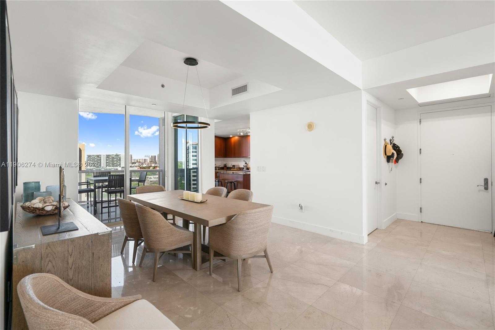 Small Image of 15901 COLLINS AVE #1206, Sunny Isles Beach Number 14