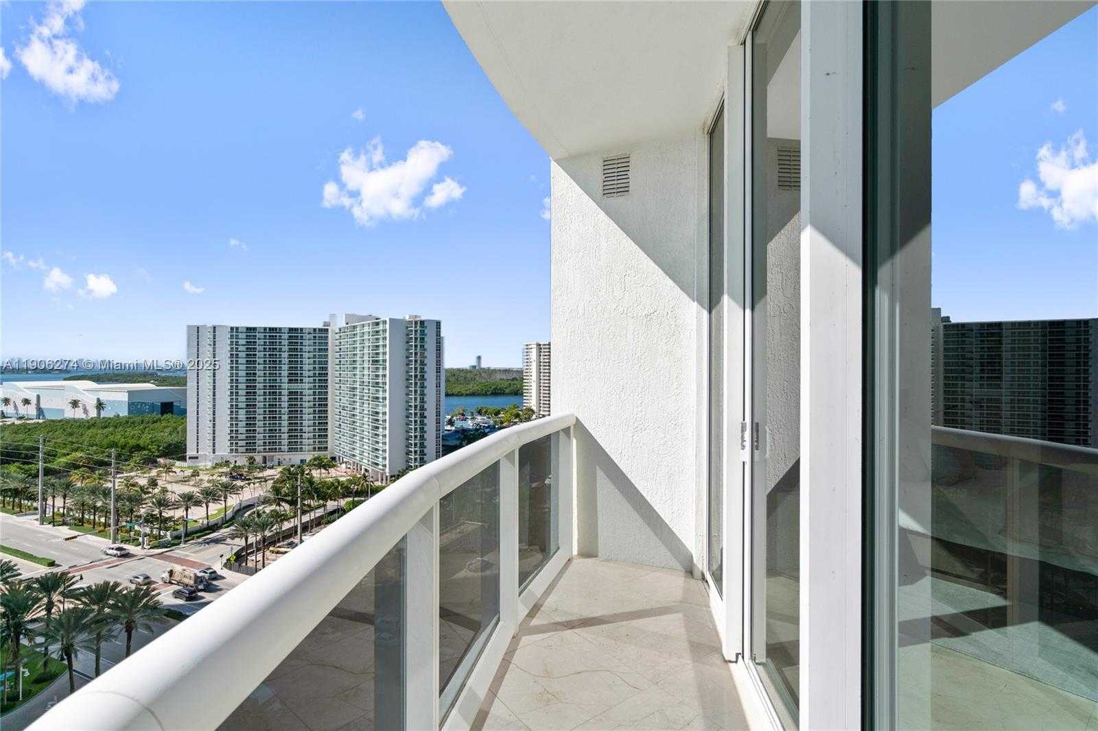 Small Image of 15901 COLLINS AVE #1206, Sunny Isles Beach Number 59