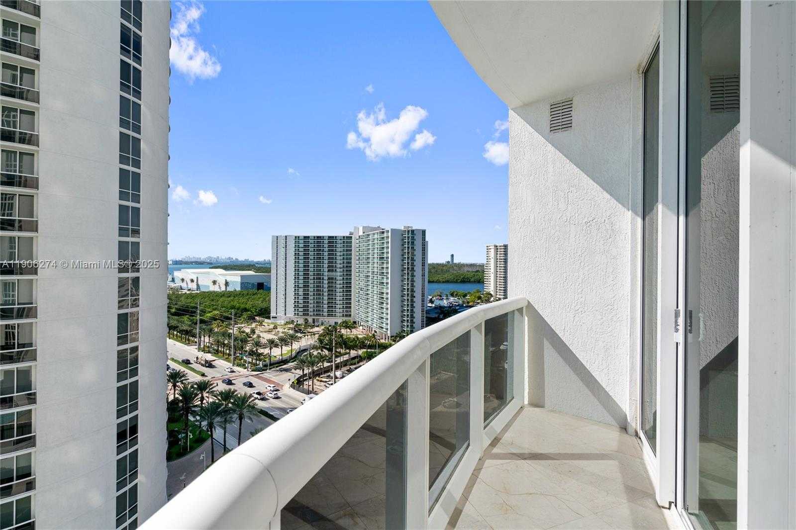 Small Image of 15901 COLLINS AVE #1206, Sunny Isles Beach Number 60