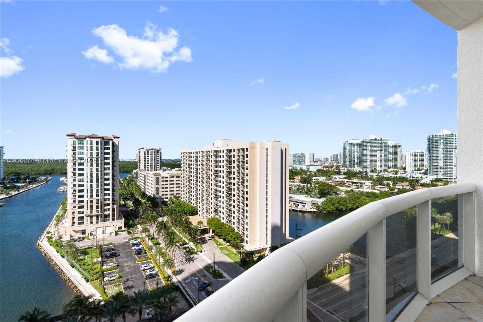 Small Image of 15901 COLLINS AVE #1206, Sunny Isles Beach Number 64