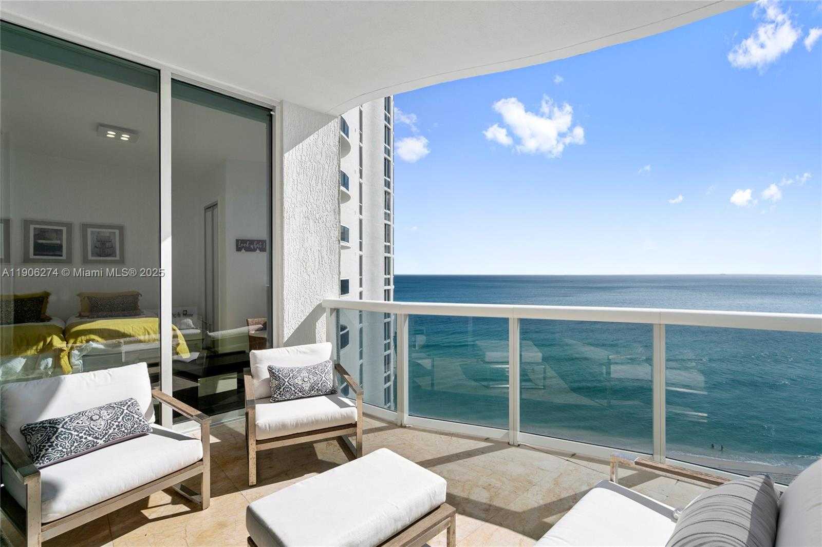Small Image of 15901 COLLINS AVE #1206, Sunny Isles Beach Number 9