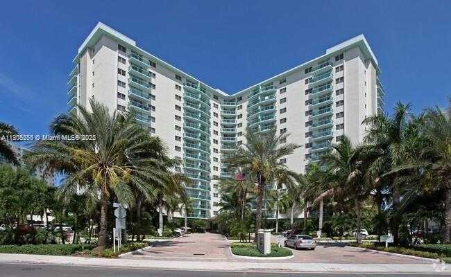 Small Image of 3901 SOUTH OCEAN DR #5A, Hollywood Number 4