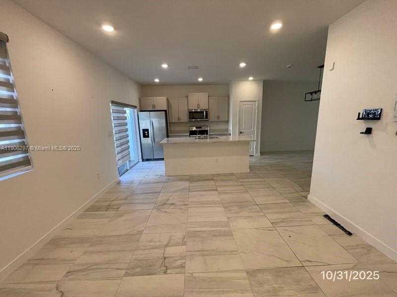 Small Image of 767 SOUTH EAST 18TH ST, Homestead Number 6