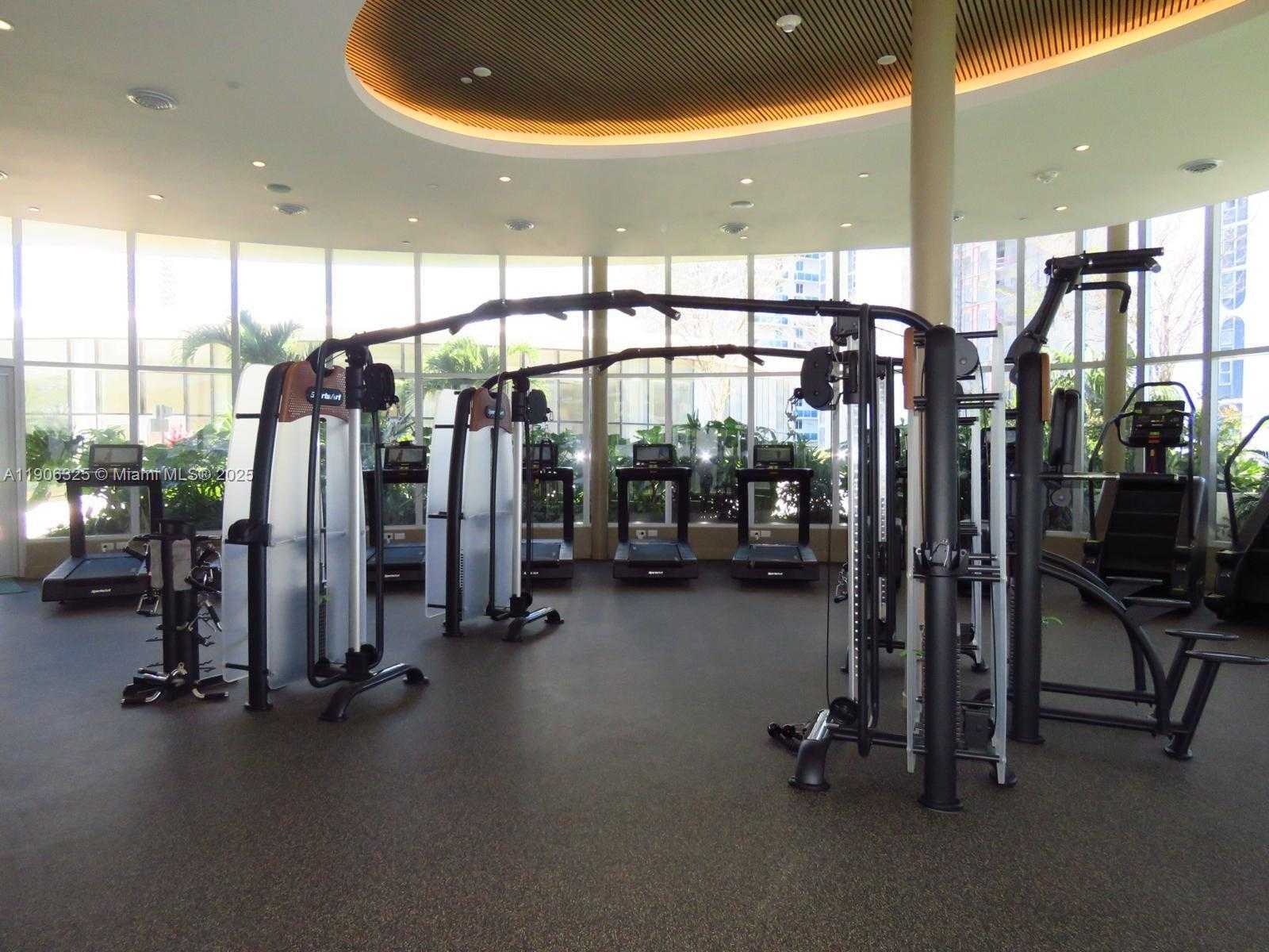 Small Image of 700 NORTH EAST 24 #203, Miami Number 13