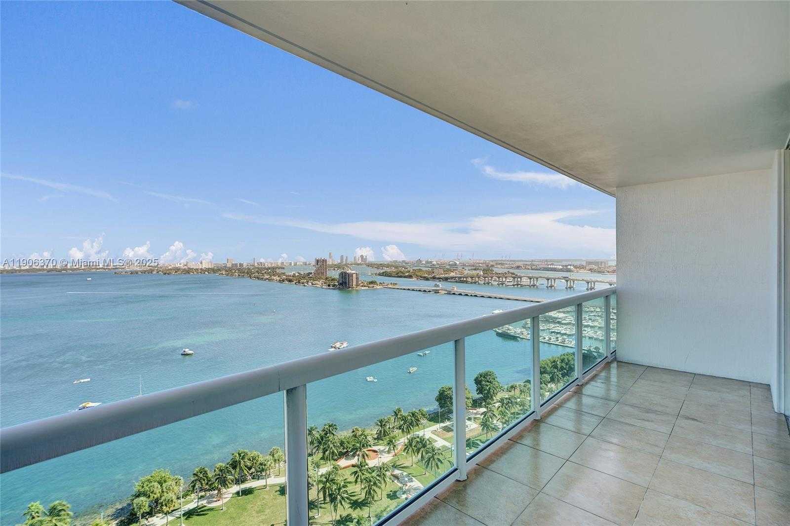 Small Image of 1800 NORTH BAYSHORE DR #2407, Miami Number 16