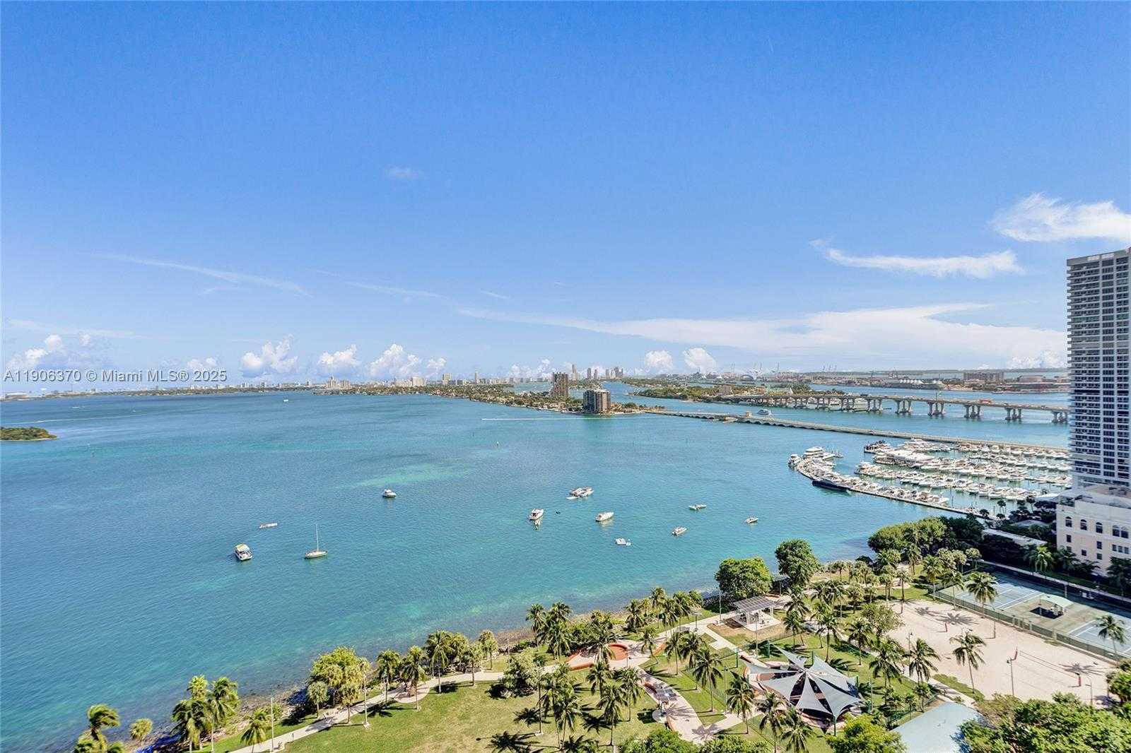 Small Image of 1800 NORTH BAYSHORE DR #2407, Miami Number 17