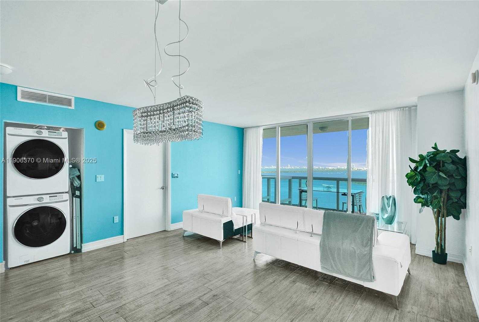 Small Image of 1800 NORTH BAYSHORE DR #2407, Miami Number 6