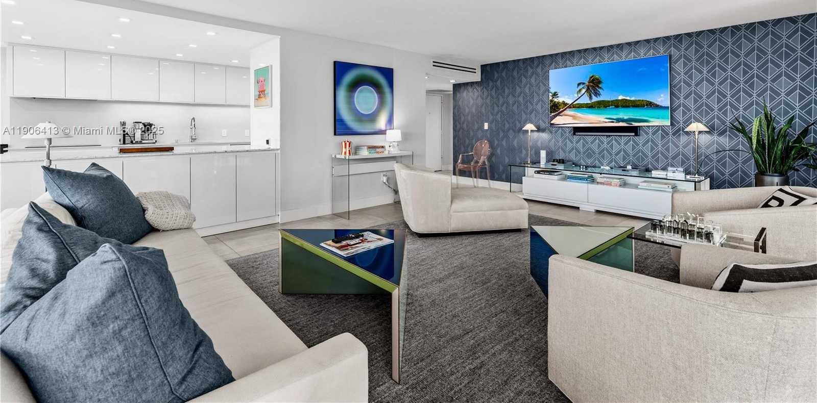 Small Image of 11 ISLAND AVE #611, Miami Beach Number 1