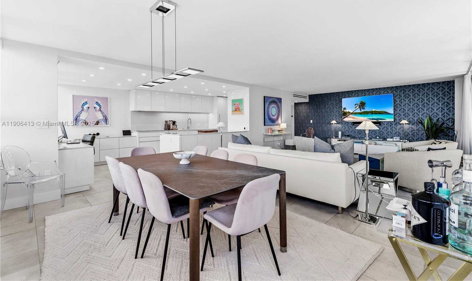 Small Image of 11 ISLAND AVE #611, Miami Beach Number 10