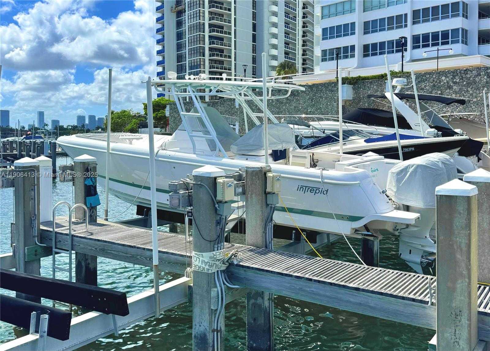 Small Image of 11 ISLAND AVE #611, Miami Beach Number 31