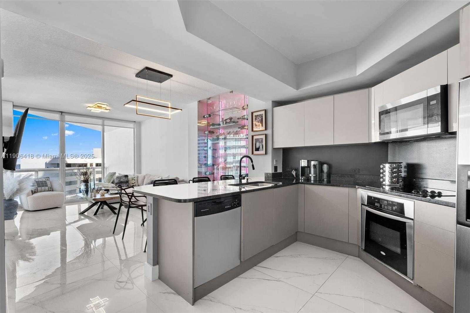 Small Image of 480 NORTH EAST 30TH ST #904, Miami Number 3