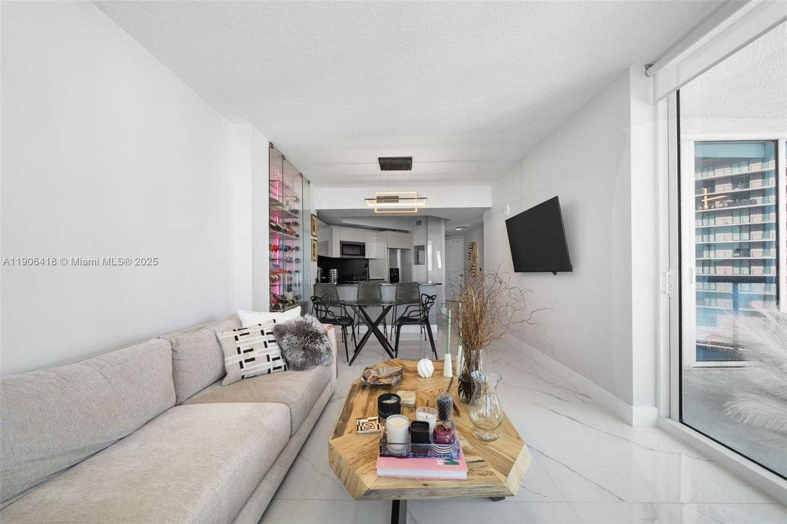 Small Image of 480 NORTH EAST 30TH ST #904, Miami Number 6
