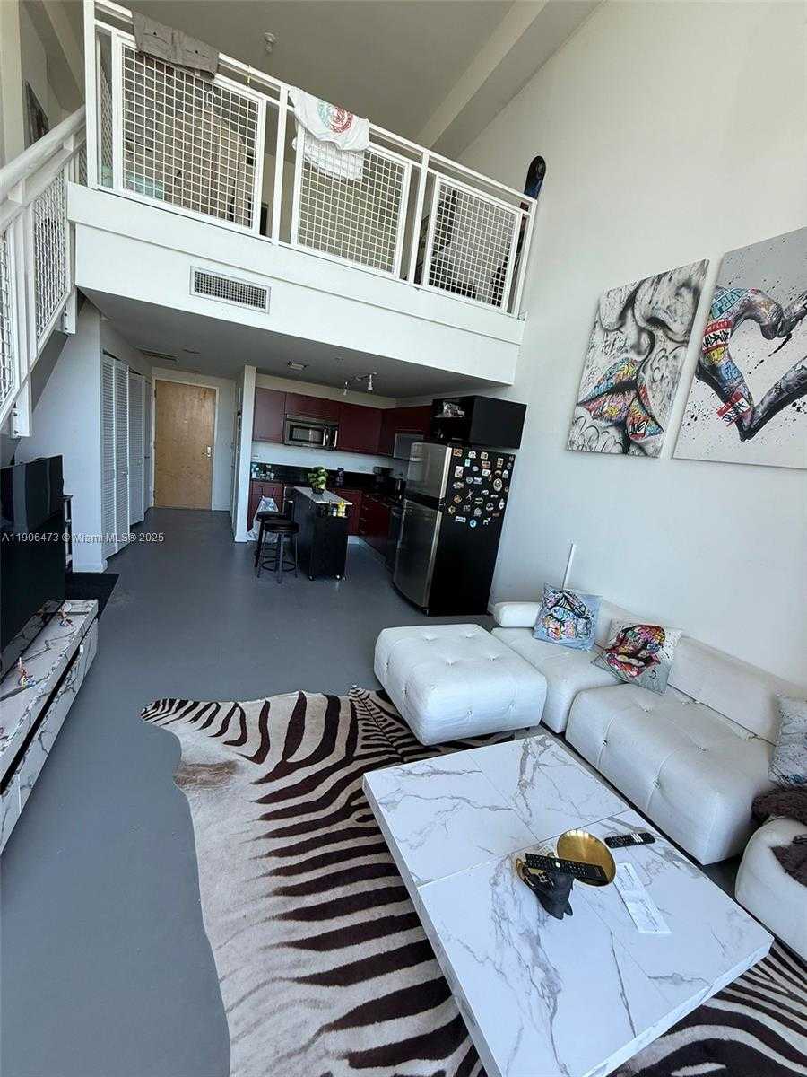 Small Image of 253 NORTH EAST 2ND ST #632, Miami Number 15