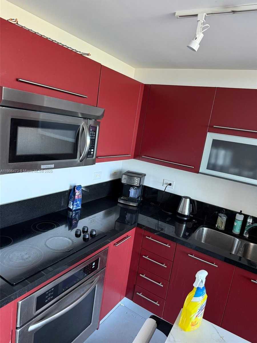 Small Image of 253 NORTH EAST 2ND ST #632, Miami Number 18