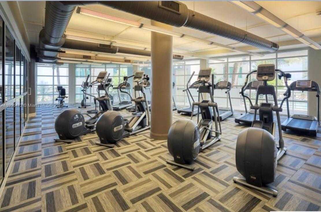 Small Image of 253 NORTH EAST 2ND ST #632, Miami Number 5